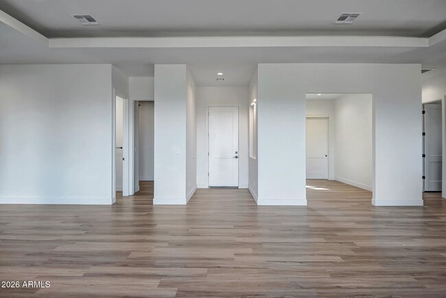 Building Photo - 750 S Grant Woods Pkwy