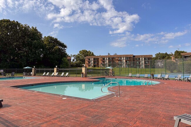 Foto del edificio - Golfside Lake