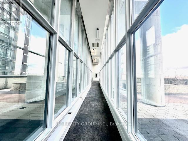 Building Photo - 36 Lisgar St