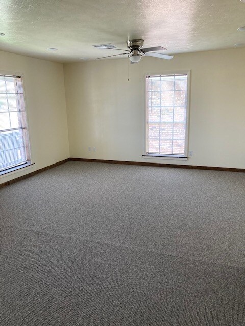 Foto del edificio - 5018 Desoto St