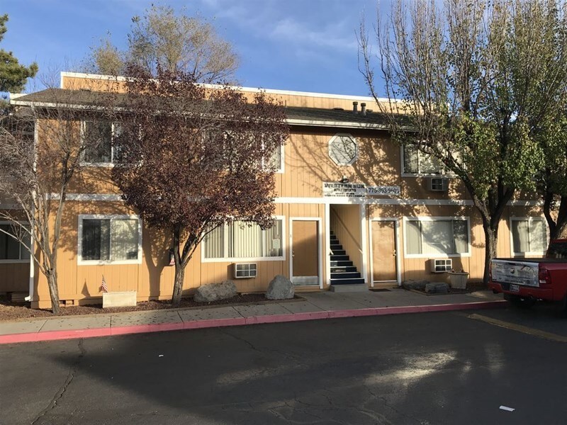 Foto principal - 1098 Rock Blvd