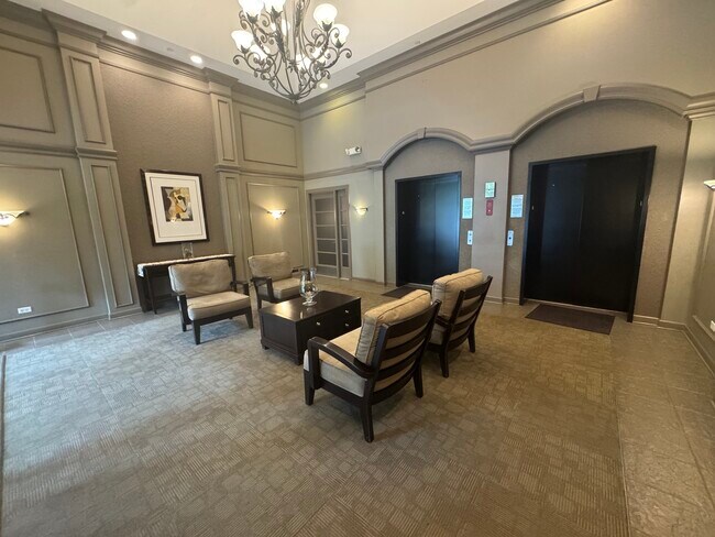 Foto del edificio - 8300 Callie Ave