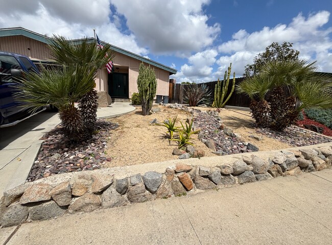 Foto del edificio - 8714 Rumson Dr