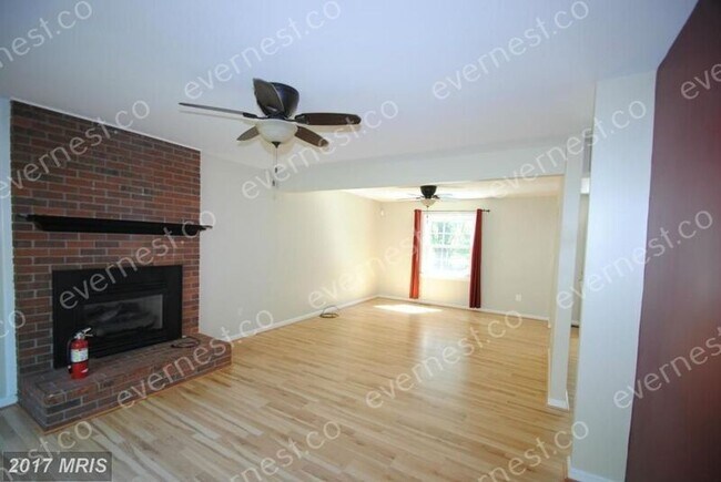 Foto del edificio - 109 Glenwood Ave