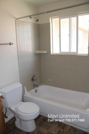 Foto del edificio - 10900 W 44th Pl