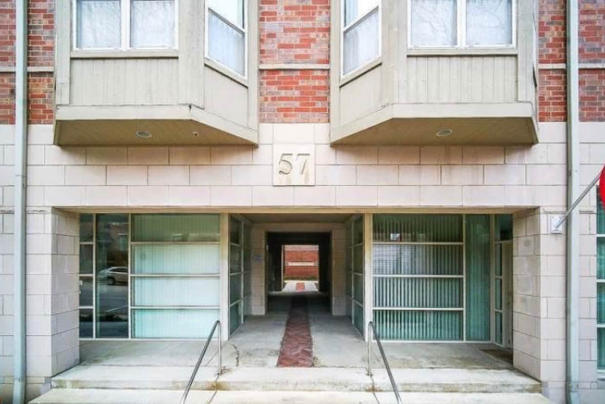 Primary Photo - 57 E Hattendorf Ave