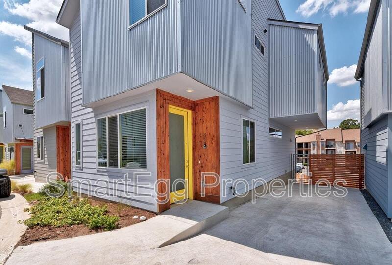 Primary Photo - 801 N Bluff Dr