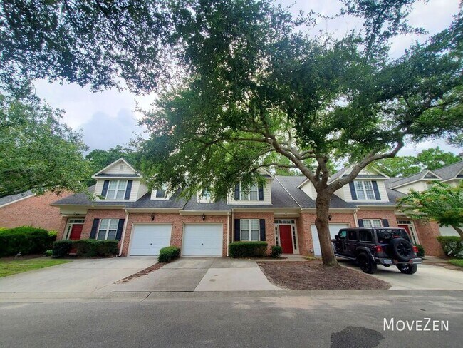 Foto del edificio - 5006 Carleton Dr
