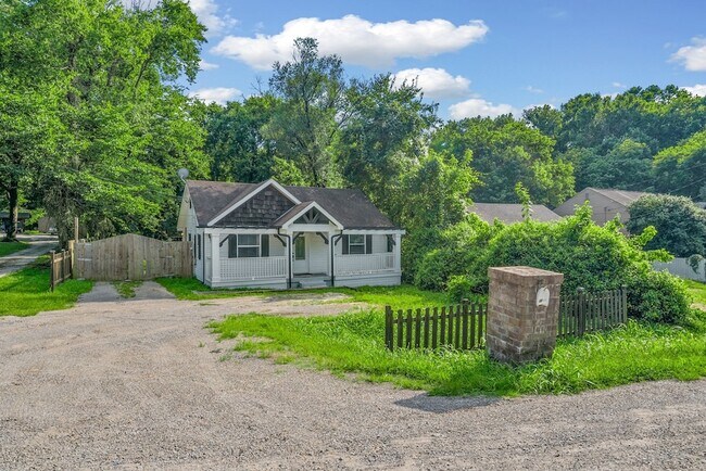 Building Photo - 1055 Antioch Pike
