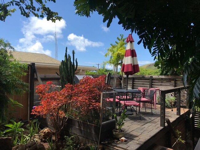 Building Photo - 2 bedroom 2 bath Oasis in Honolulu