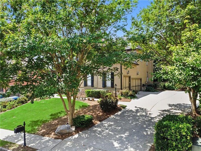 Building Photo - 4030 Greenside Ct
