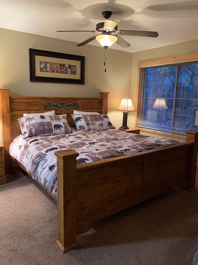 Building Photo - Short Term Winter Rental - 3 Bed / 5 Bath ...