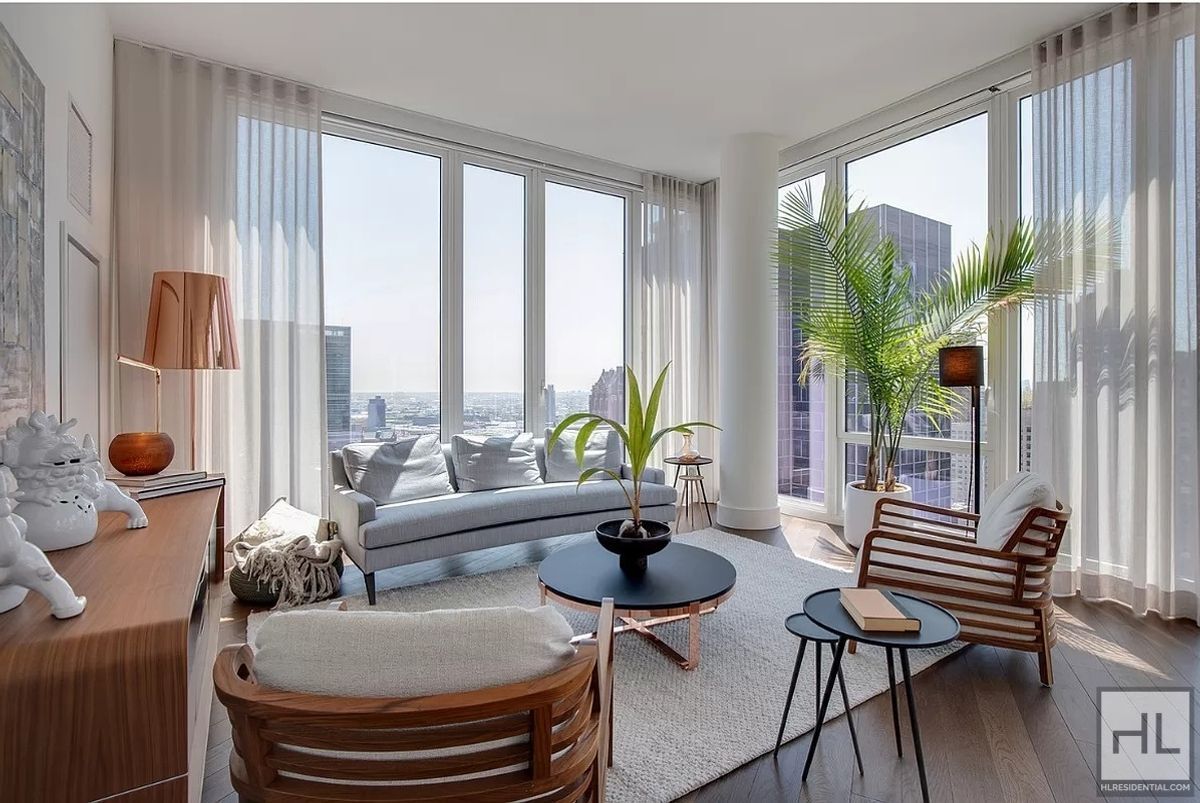 Foto principal - East 44th Street