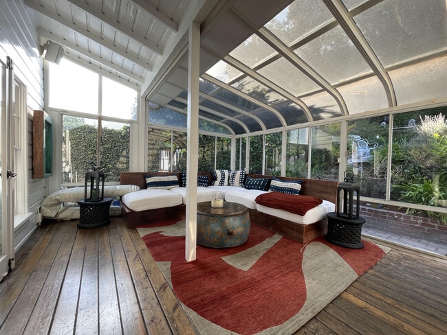 Building Photo - 1560 Benedict Canyon Dr