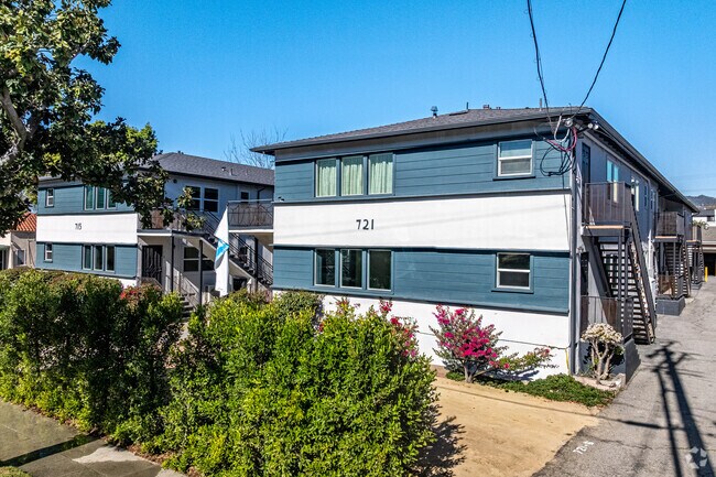 Alternar - 715 E Garfield Ave