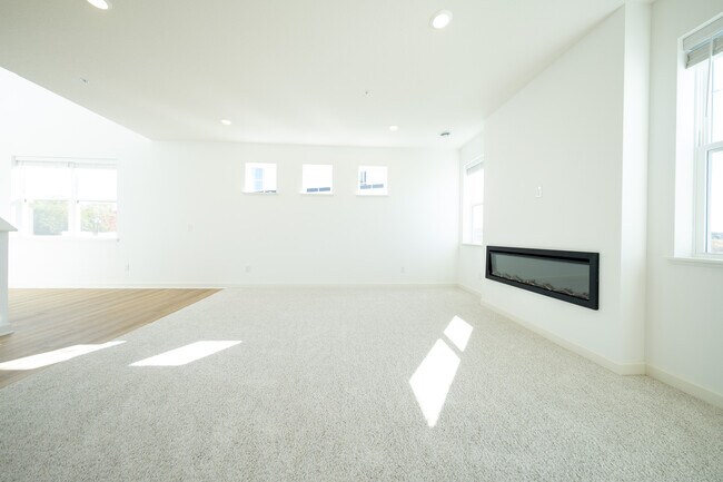 Foto del edificio - 10503 Harbor Ln N