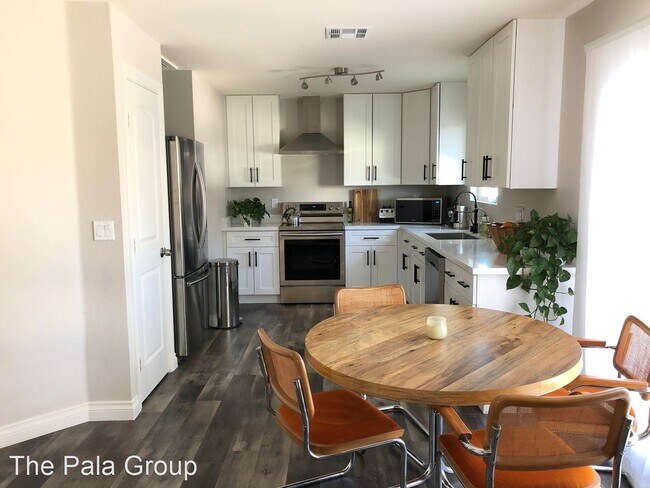 Building Photo - 3 br, 2 bath House - 1050 Bracken Ave