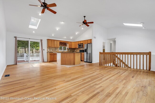 Foto del edificio - 1802 Holbrook St