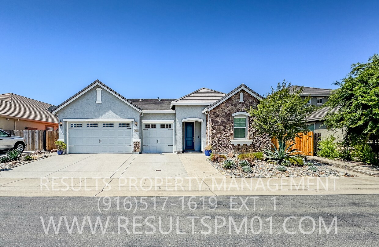 Primary Photo - Lincoln 4 Bed 3 Bath SOLAR/SMART HOME