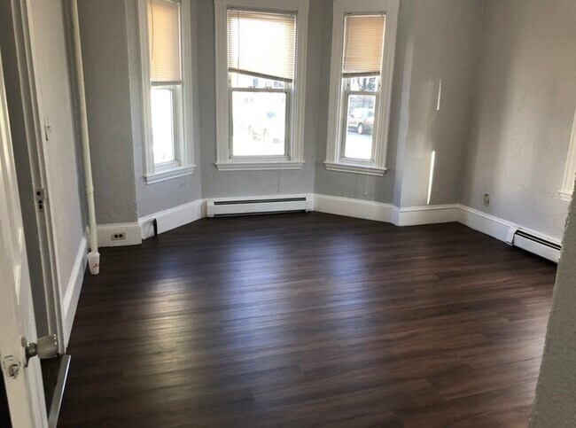 Foto del edificio - 203 N St