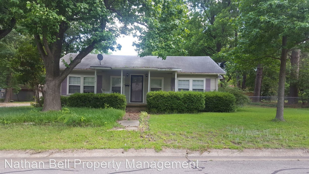 Foto principal - 3 br, 2 bath House - 2470 Culbertson
