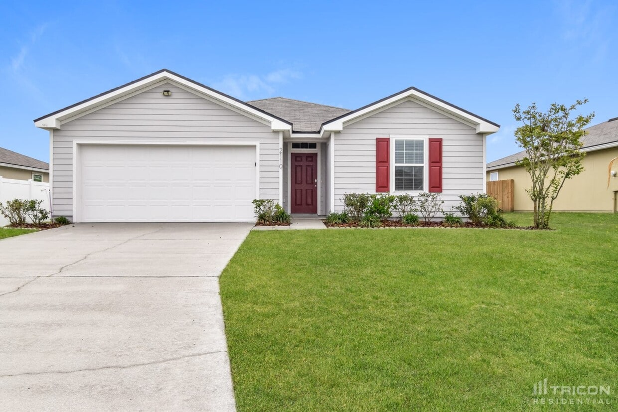 Primary Photo - 2110 Pebble Point Dr