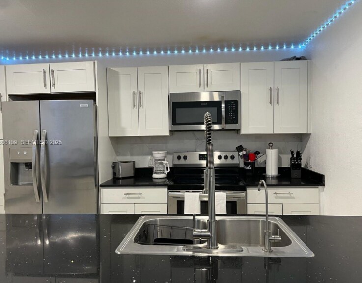 Building Photo - 25888 SW 139th Path