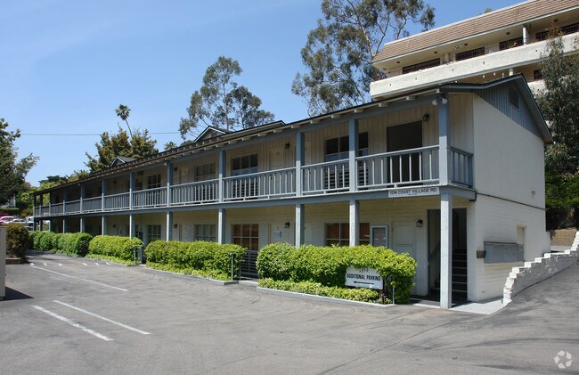 Foto del edificio - 1214 Coast Village Rd