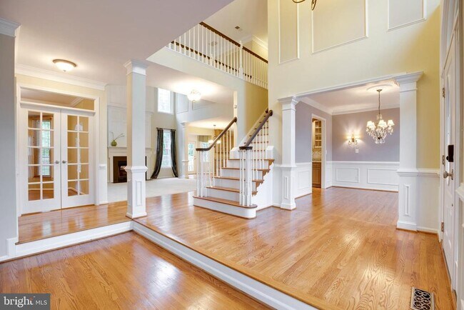 Foto del edificio - 5105 Claybank Ln