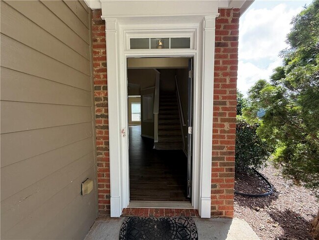 Building Photo - 1631 Gardner Park Ct
