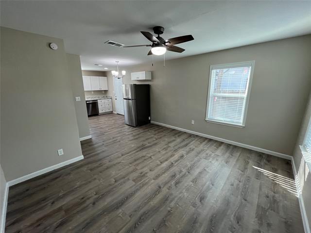 Foto del edificio - 8438 Maddox St