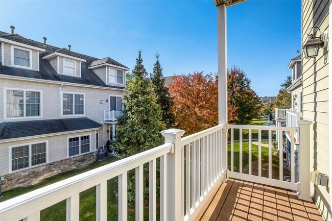 Foto del edificio - 1410 Half Moon Bay Dr