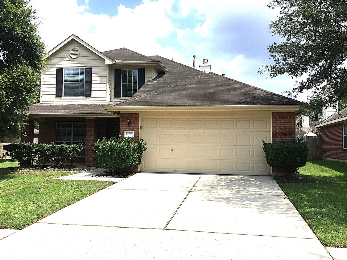 Primary Photo - 12227 Lavon Dr