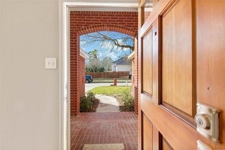 Building Photo - 31314 Baker Lake Dr