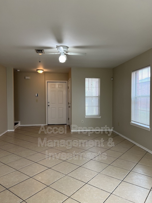 Foto del edificio - 407 S 48th Ln