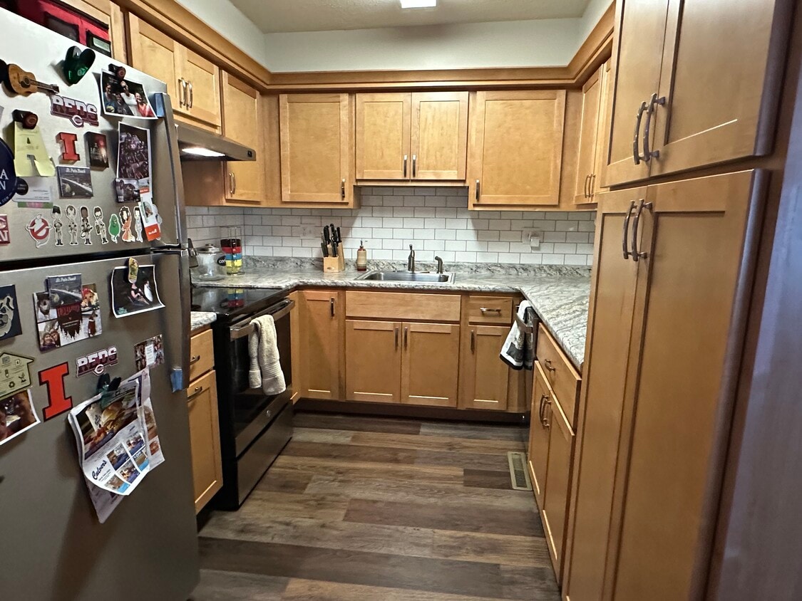 Foto principal - 710 E Main St