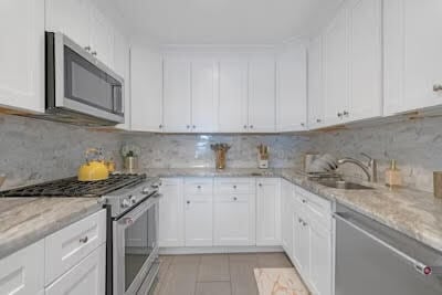 Building Photo - 1 Columbus Pl