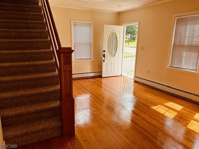 Building Photo - 21 Intervale Rd