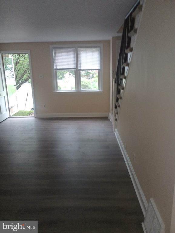 Foto del edificio - 2290 S Harwood Ave