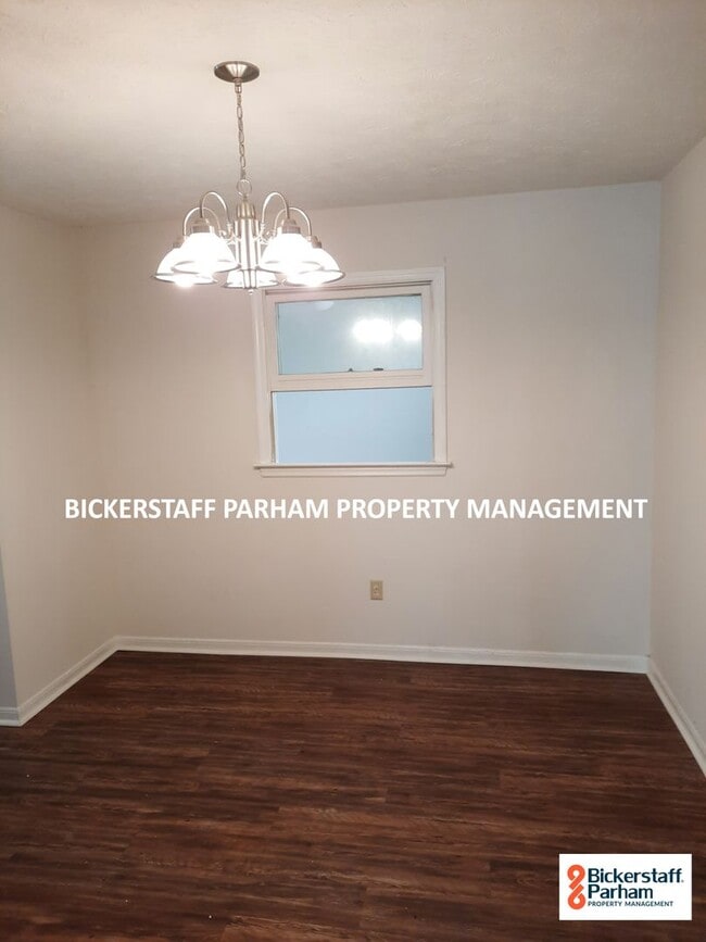 Building Photo - Home is Where the Amenities Are. Located O...