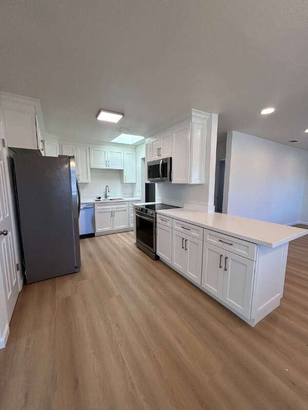 Foto del edificio - 1525 James St