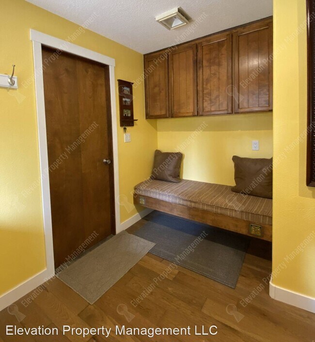 Building Photo - 2 br, 2 bath House - 20358 Donkey Sled Road