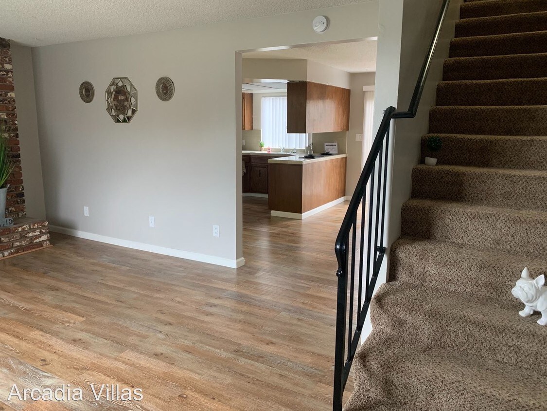 Foto principal - 5324 Fairfax Rd