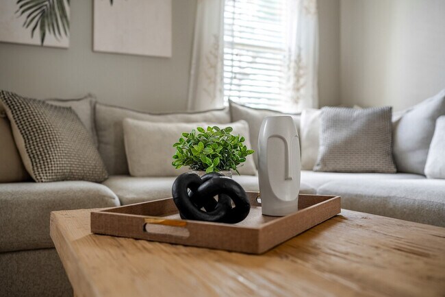 Foto del edificio - 412 N Hampton Dr