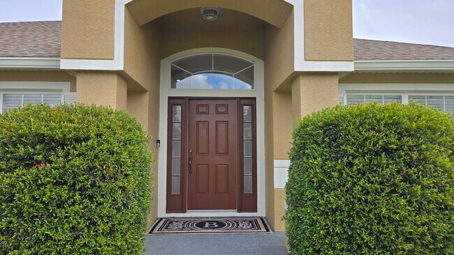 Building Photo - Spacious Haines City Retreat - For Rent Now!