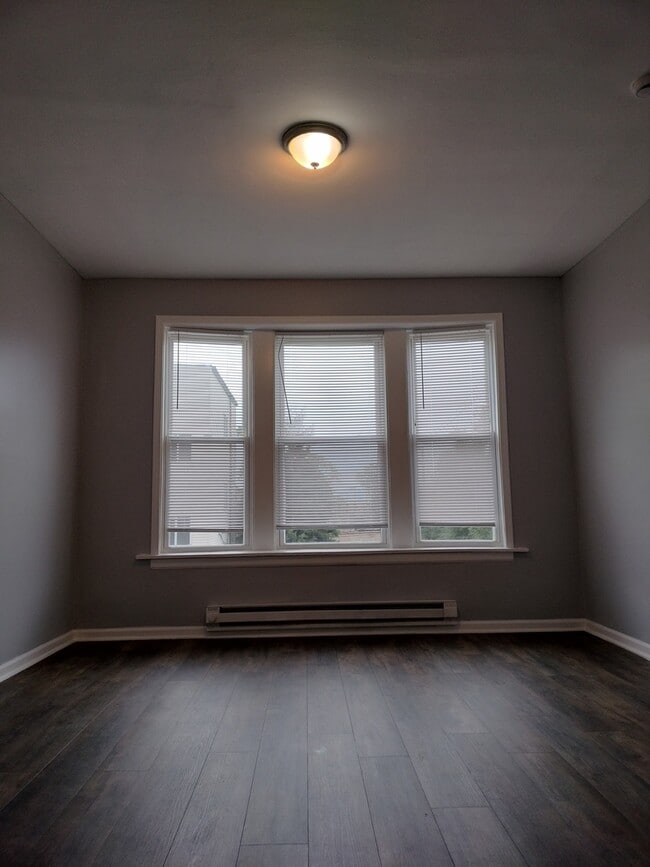 Foto del edificio - 6601 S Green St