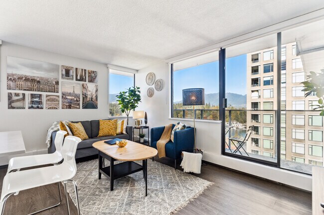 Building Photo - Harbourview
