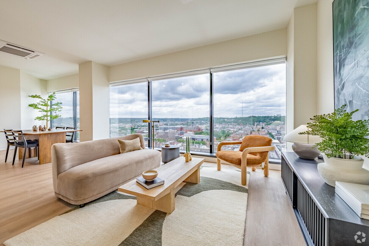 Foto principal - 7 West 7th Apartments