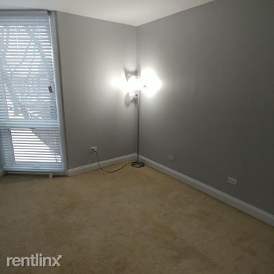 Foto del edificio - 2146 N Lincoln Ave