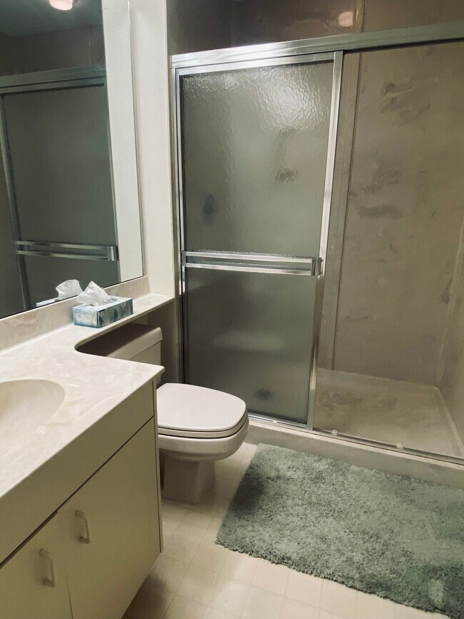 Foto del edificio - 4727 Winslow Beacon